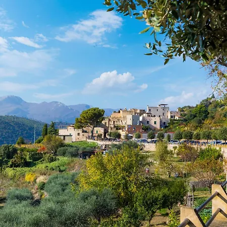 Hostdomus - Luce Di Verezzi Lejlighed Borgio Verezzi