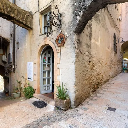 Lejlighed Hostdomus - Luce Di Verezzi Borgio Verezzi